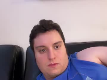 Bcm2k130 Chaturbate stream image from April 08, 2025