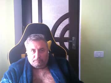 Rickdowe Chaturbate stream image from April 08, 2025