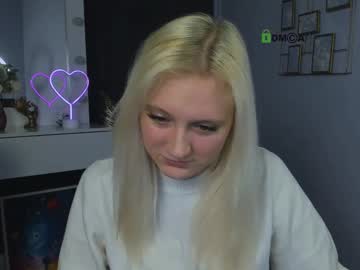 Ember_Fire1 Chaturbate stream image from April 08, 2025