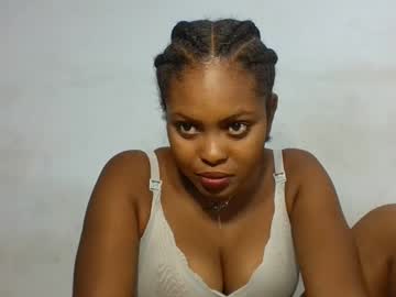 Sahina93 Chaturbate stream image from April 08, 2025
