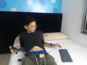 Mortyy06 Chaturbate stream image from April 08, 2025