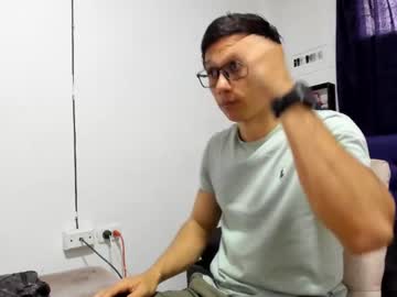 Reik_Latinboy Chaturbate stream image from April 08, 2025