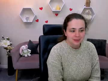 Linda__Luxe Chaturbate stream image from April 08, 2025