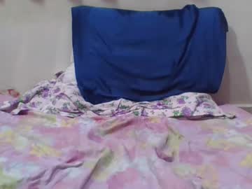 Brownwolfie28 Chaturbate stream image from April 08, 2025