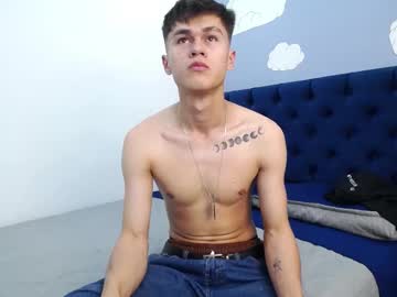 Mykecockyy Chaturbate stream image from April 08, 2025