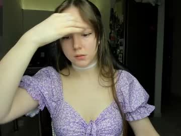 Cute_Little_Ass Chaturbate stream image from April 08, 2025