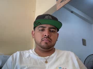 Javiermichi Chaturbate stream image from April 08, 2025