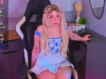 Little_Oli Chaturbate stream image from April 08, 2025