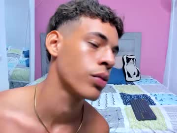 Maxxx_Turneer Chaturbate stream image from April 08, 2025