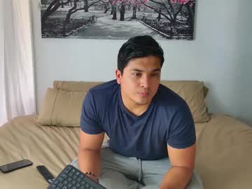Octavio_Quinn Chaturbate stream image from April 08, 2025