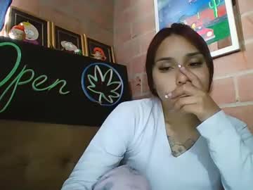Honey_Girl_X Chaturbate stream image from April 08, 2025