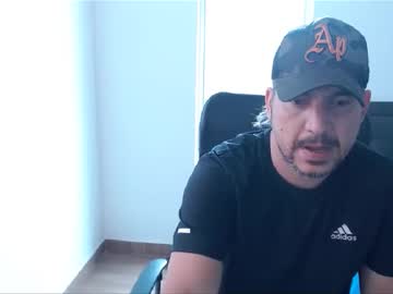 Astton_Nick Chaturbate stream image from April 08, 2025