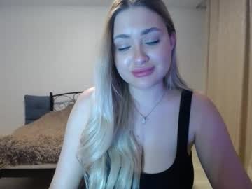 Karina_Darry Chaturbate stream image from April 08, 2025