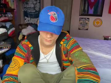 Kjpeace Chaturbate stream image from April 08, 2025