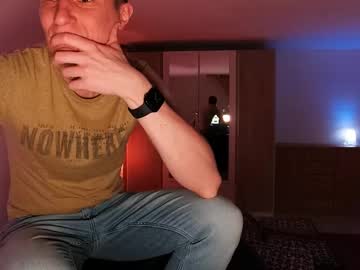 Rabbitatyourservice Chaturbate stream image from April 08, 2025