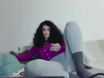 Eliebullet Chaturbate stream image from April 08, 2025