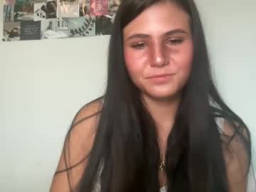 Mooniminx Chaturbate stream image from April 08, 2025