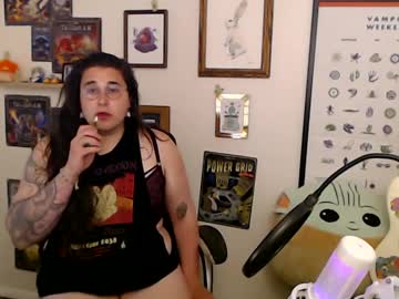 Turtlebunnybear Chaturbate stream image from April 08, 2025