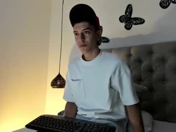 Dei_V_48 Chaturbate stream image from April 08, 2025