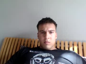 Jaketylerzera Chaturbate stream image from April 08, 2025