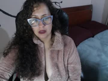 Zoe_Koller Chaturbate stream image from April 08, 2025