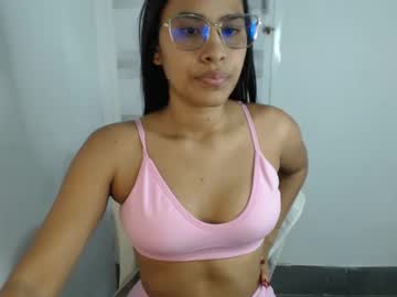 Katty_And_Shamhamso Chaturbate stream image from April 08, 2025