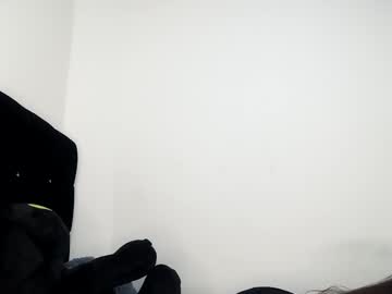 Lilrosa2283 Chaturbate stream image from April 09, 2025