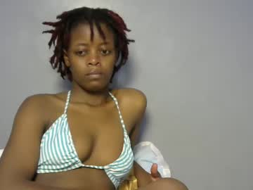 Queen_Drip_ Chaturbate stream image from April 09, 2025