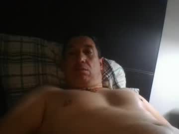 Vlalomx Chaturbate stream image from April 09, 2025