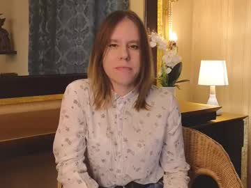 Guineverecarley Chaturbate stream image from April 09, 2025