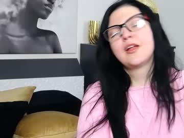 Danielabliss Chaturbate stream image from April 09, 2025
