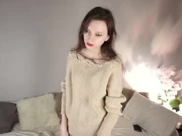 Engelcherrington Chaturbate stream image from April 09, 2025