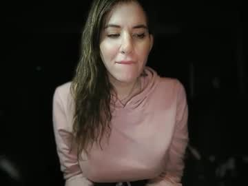Trinityxsecret Chaturbate stream image from April 09, 2025