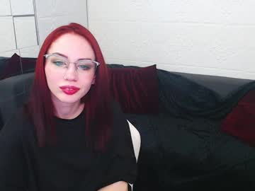 Cassi3_Ros3 Chaturbate stream image from April 09, 2025