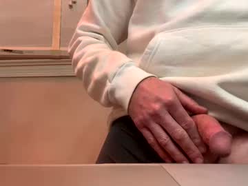 Bobbymac9911 Chaturbate stream image from April 09, 2025