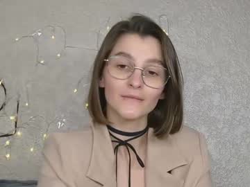 Luna_Gharming Chaturbate stream image from April 09, 2025
