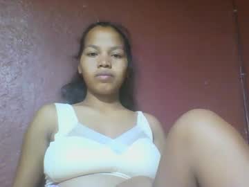 Miarii Chaturbate stream image from April 09, 2025