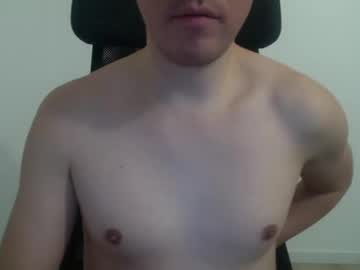 Pajerobcngay Chaturbate stream image from April 09, 2025