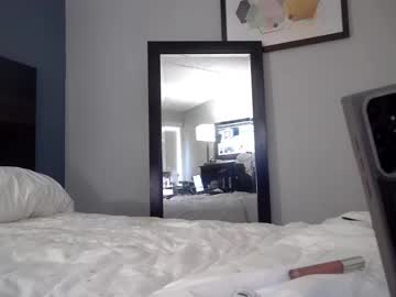 Ashmomo Chaturbate stream image from April 09, 2025