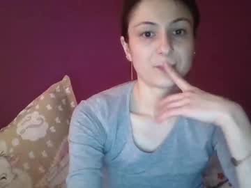 Nikoledevin Chaturbate stream image from April 09, 2025