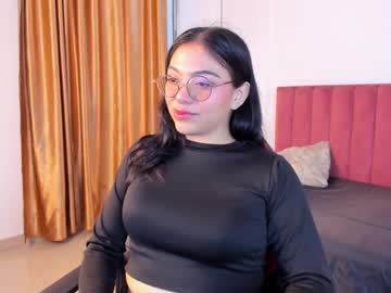 Candy_Rose4 Chaturbate stream image from April 09, 2025