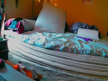 Pandabubblez9186 Chaturbate stream image from April 09, 2025