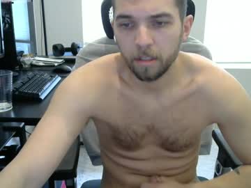 Dweeb08 Chaturbate stream image from April 09, 2025