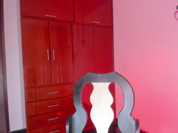 Esra_Bilgic7 Chaturbate stream image from April 09, 2025
