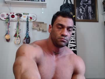 Henryhadesflirt Chaturbate stream image from April 09, 2025