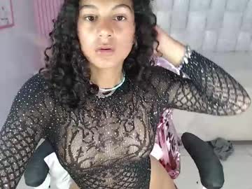 Lupita21_S Chaturbate stream image from April 09, 2025