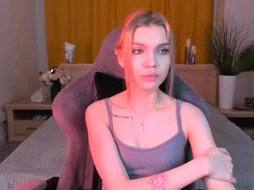 Miakupe Chaturbate stream image from April 09, 2025
