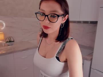 Engelglascock Chaturbate stream image from April 09, 2025