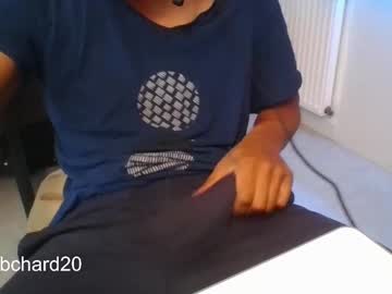 Hardsavage22 Chaturbate stream image from April 09, 2025