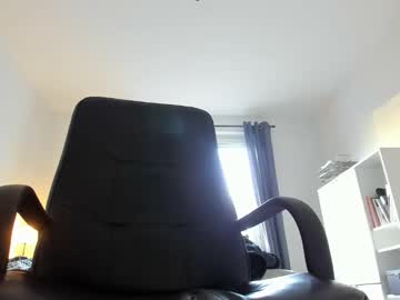 Fredrik386959 Chaturbate stream image from April 09, 2025